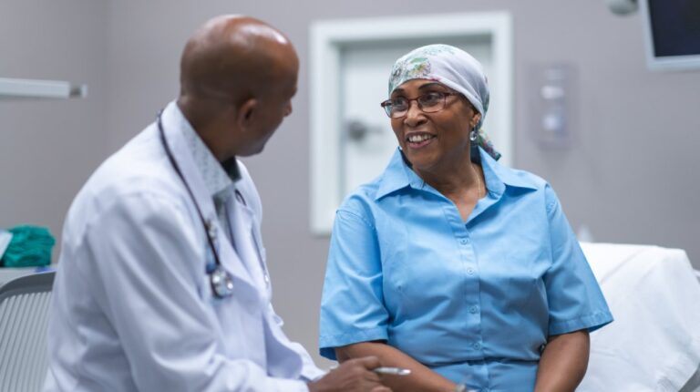 Cancer du sein et communautés noires : parcours et enjeux